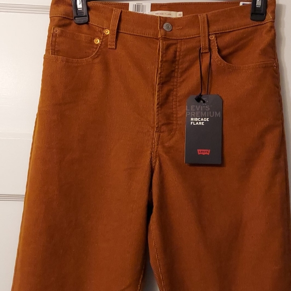 sold - Picture 3 of 12